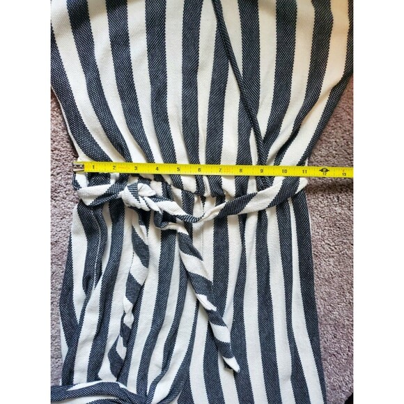Acemi Striped Jumpsuit Cropped Leg Elastic At Waist Modesty Button At Chest - Picture 8 of 8